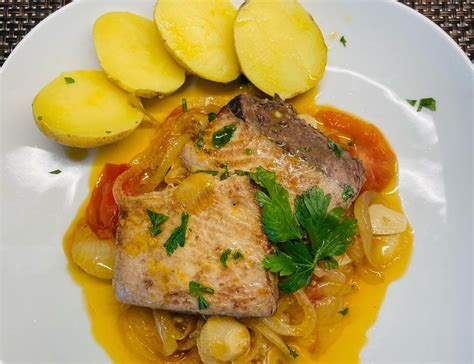 Bife De Atum De Cebolada Balai