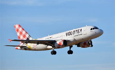 Volotea Airlines Ec Nbc Airbus A Serial Flickr