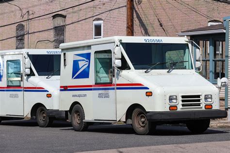 USPS to Deploy Over 66,000 Electric Vehicles by 2028