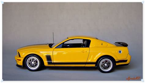 Ford Mustang GT 2005 Revell 1 25 Autos A Escala Autos