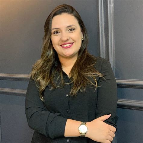 Viviane Tressi Designer De Sobrancelha Florianópolis Sc