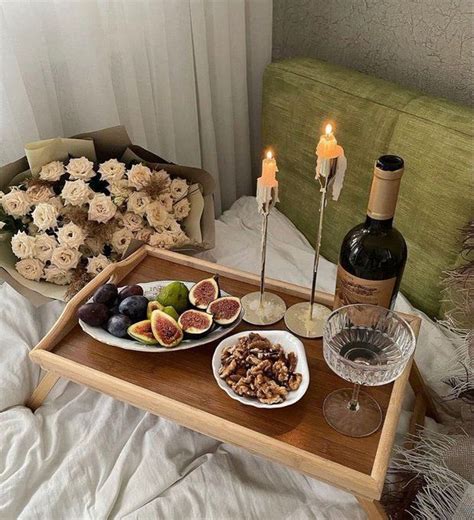 Pin by Olya Klyshina on Вдохновение Food Breakfast in bed Yummy