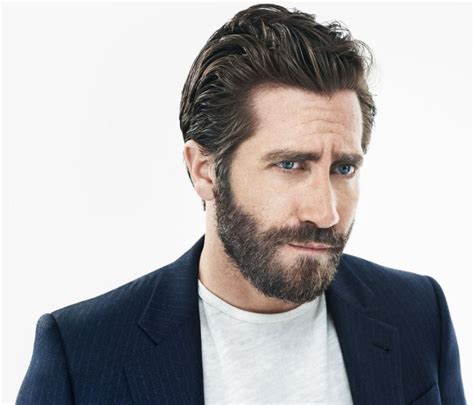 Jake Gyllenhaal Bio Wiki Net Worth Girlfriend Married Wife Age