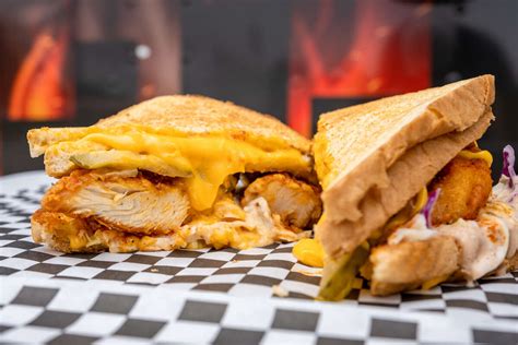 Houstons Clutch City Cluckers To Roll Out Food Truck Near Utsa Soon