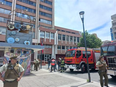 Evacuaron edificio del Gobierno Regional por emanación tóxica 700