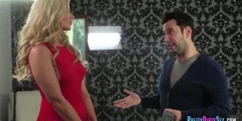 Blonde Chick Enjoys Rough Pussy Banging Tnaflix