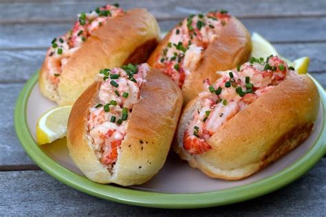 Rachel Phipps: Recipe: Classic & Easy Summer Mini Crayfish Rolls