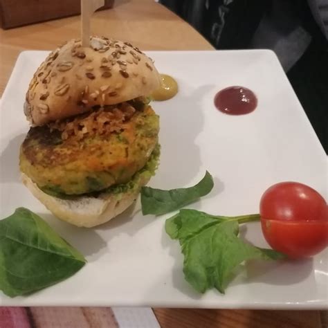 Bar T Mate Algo Conil De La Frontera Spain Mini Hamburguesas Vegetales