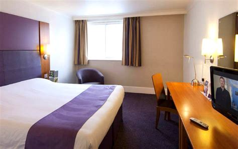 Premier Inn Euston London Book On