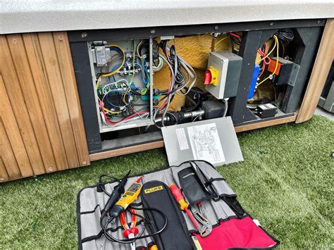 Hot Tub Maintenance Maidstone Kent Essex Sussex