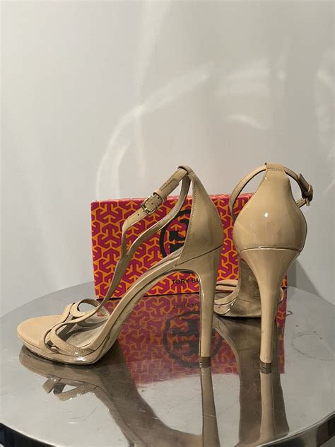 Tory Burch Shelley Nude Patent Leather Platform Heel Gem