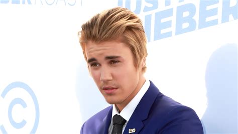 Justin Biebers Awkward Moments Caught On Camera