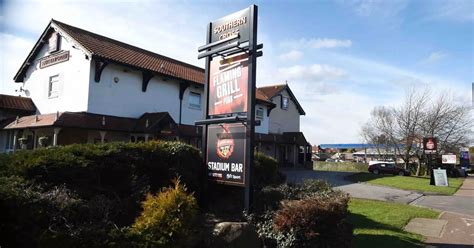 Pub Slammed Over Sexist Sign That Appears To Advertise NAKED