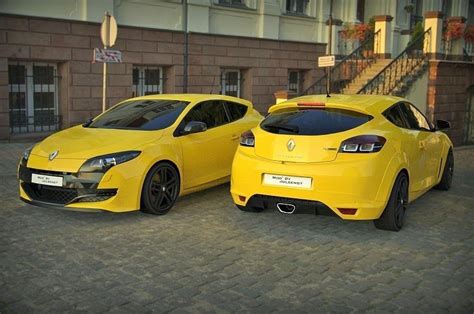 Renault Megane 3 RS - DownloadFree3D.com