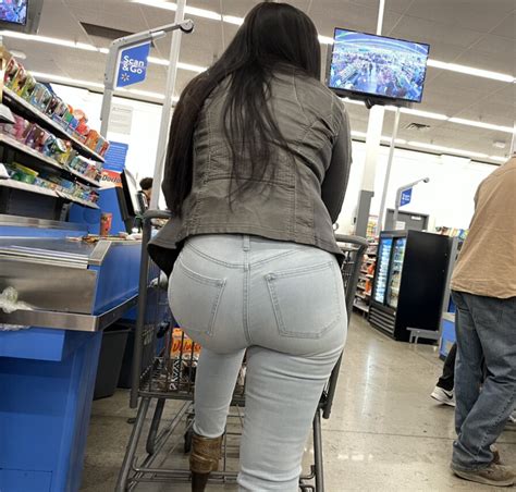 Latina With Nice Ass Walmart Tight Jeans Forum
