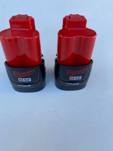 2 New Genuine Milwaukee 48 11 2401 Batteries 12 Volt M12 Red Lithium Ion Oem Ebay