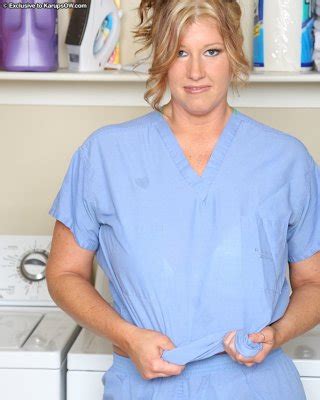 Chubby Mature Nurse With Big Saggy Jugs Undressing And Spreading Her Cunt Porn Pictures XXX