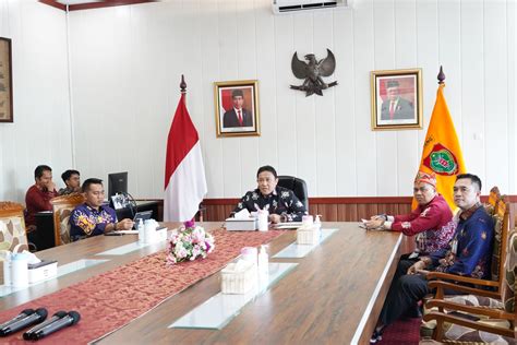 Wagub Edy Pratowo Hadiri Rakor Karhutla Tahun 2024 Inovasi Borneo