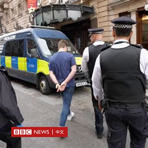 Bbc News 中文 On Twitter 【英王加冕大典】仪典开始前，大伦敦警察厅（伦敦都会警察）在市中心西敏市（city Of Westminster）范围内拘捕了多名反帝制和反化石