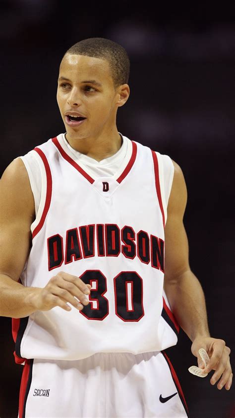 NBA star Steph Curry graduates from Davidson College