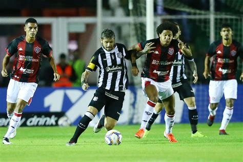 Sequ Ncia Contra Rivais Diretos Pode Salvar Figueirense Do Z