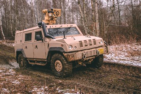 czech land forces prepare  iveco lmv  force protection mission