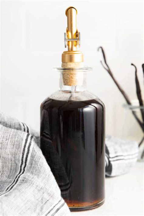 Homemade Vanilla Extract Recipe