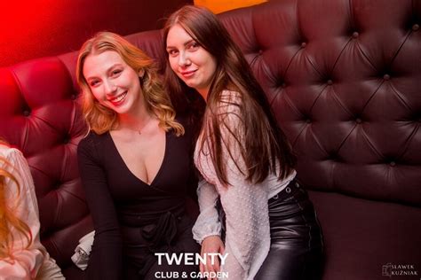 Zabawa w klubie przy Starym Rynku Mamy nowe ZDJĘCIA z Twenty Club