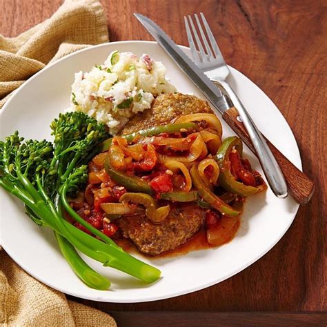 Skillet Swiss Steak Recipe Swiss Steak Venison Recipes Beef Recipes