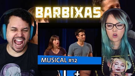 Semana Barbixas Especial Pijama Listrado Musical React