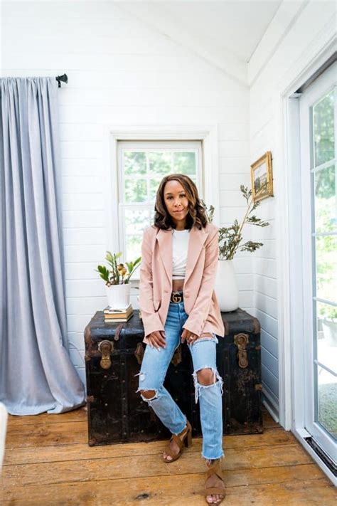How To Style A Nude Blazer For Everyday Livinglesh A Style Blog