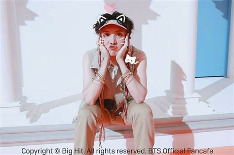 Aww so cute 😍😍 | Hoseok, Kim seokjin, Kim taehyung