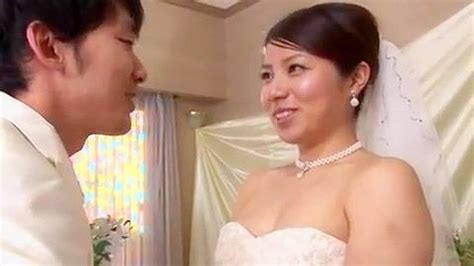 Couple S Steamy Wedding Night Gone Wrong Hurt Pleasure Surprise