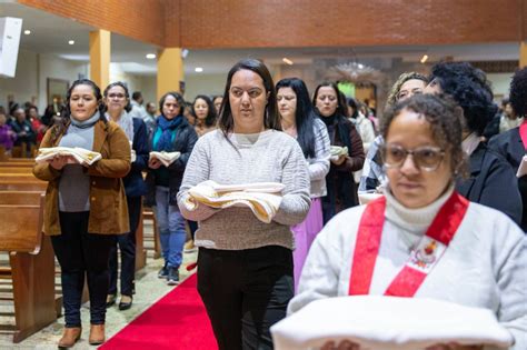 Margarida Alacoque E Sagrado Cora O Realizam Investidura De