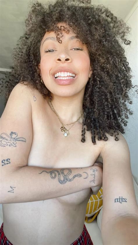 First Post Here Hi Nudes Gonewildsmiles Nude Pics Org