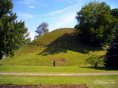 Grave Creek Mound at Moundsville - West Virginia Explorer