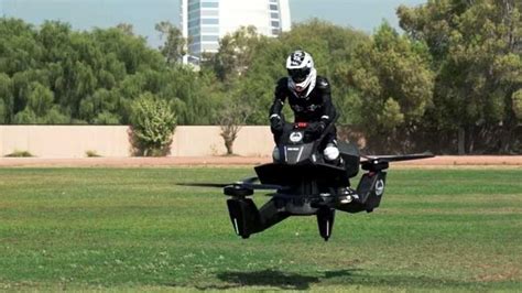 Dubai Police Take Delivery of First Training Hoverbikes