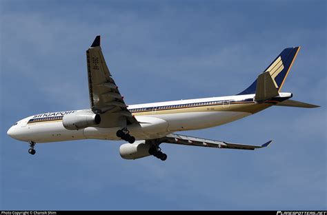 V Ssc Singapore Airlines Airbus A Photo By Chansik Shim Id