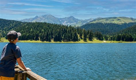 Top 8 des plus grands Lacs de France Chéri fais tes valises