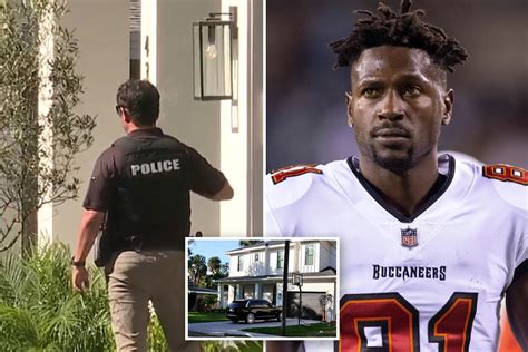 Antonio Brown Arrest Warrant Leads To Standoff With Police Outside