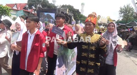 Karnaval Budaya Bedas 2024 Meriahkan Hari Jadi Ke 383 Kabupaten Bandung