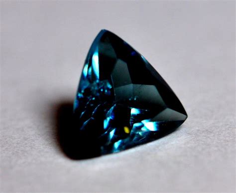 Blue Garnets Are The 8th Rarest Gem Rare Gemstones Rare Gems