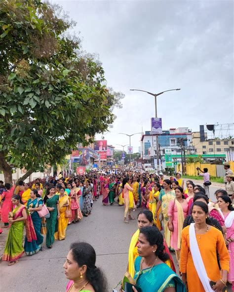 Brahmashri Narayana Guru Jayanti Celebration Held In Mangaluru The