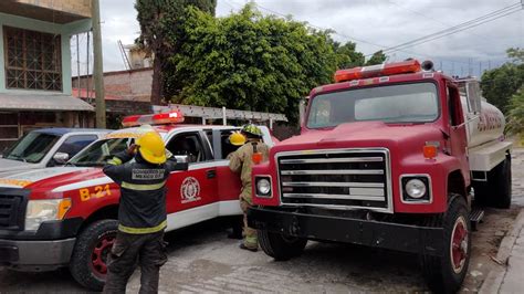 Explosión de tanque de gas deja al menos tres personas heridas en