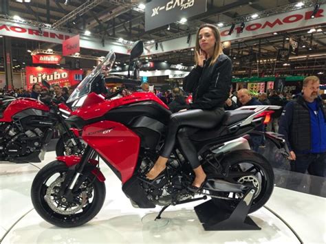 Moto Morini Corsaro Gt A Eicma Le Foto Live