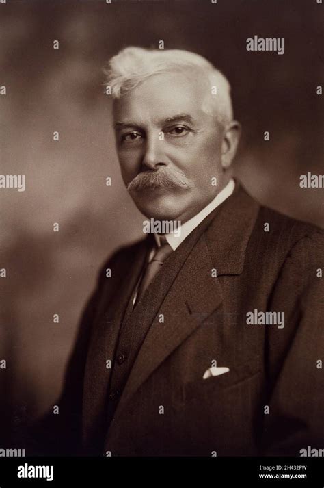 sir alexander hendry photograph   morgan studios stock photo alamy