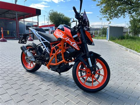 Купить б у KTM 390 Duke инжектор 6 передач в Москве оранжевый naked