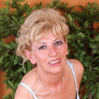 Susan Lee Babe Page Watch This Pornstar On Freeones