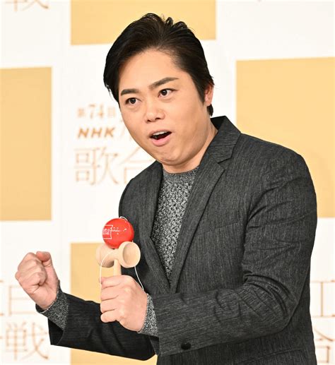 【紅白リハ】三山ひろし、けん玉ギネス記録128人に挑戦 15周年を歌とけん玉で締めくくる 音楽写真ニュース 日刊スポーツ