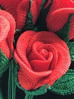 Long Stem Rose Pattern By Natagor Finlayson Crochet Flowers Easy